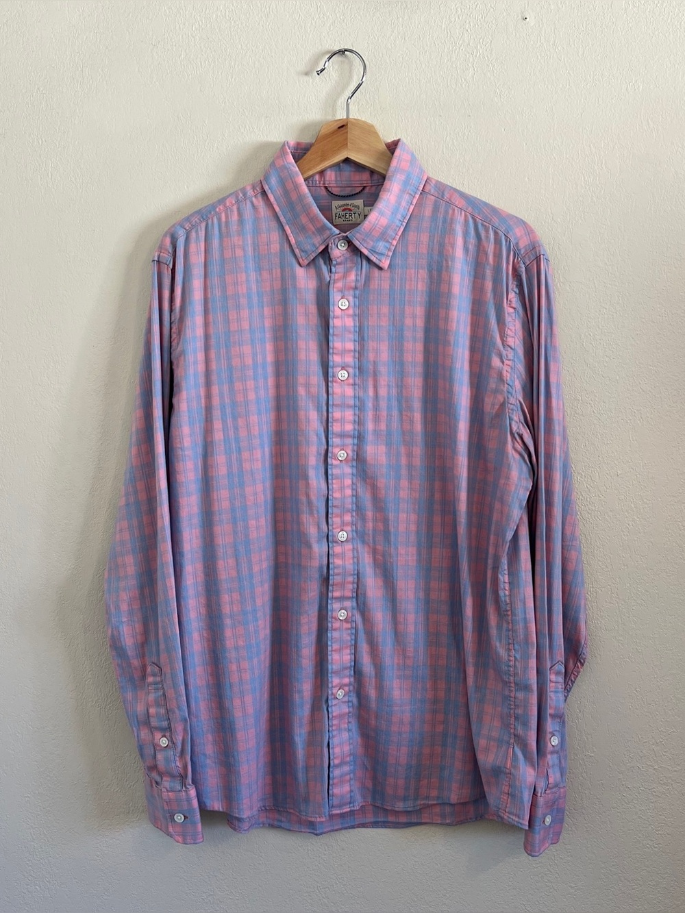 Faherty Movement™ Summer Rose Plaid Button Down Shirt